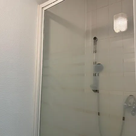 Luxury 2br 1lr Apt, 14min Walk To St Bavo Cathedral Daire