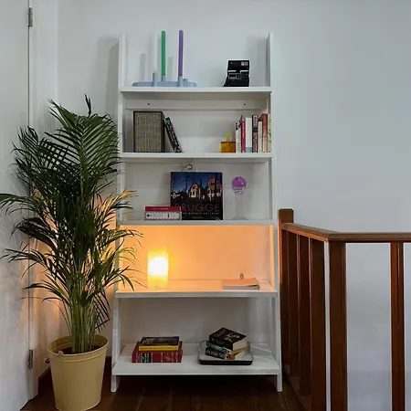 Luxury 2br 1lr Apt, 14min Walk To St Bavo Cathedral Daire *